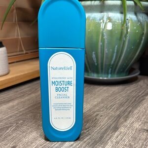 🫟5 for $25🫟 NatureWell Moisture Boost Facial Cleanser